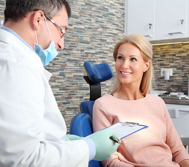 Commerce Questions to Ask at Your Dental Implants Consultation