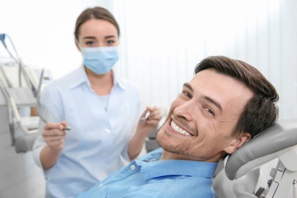 How A Restorative Dentist Can Repair Your Teeth